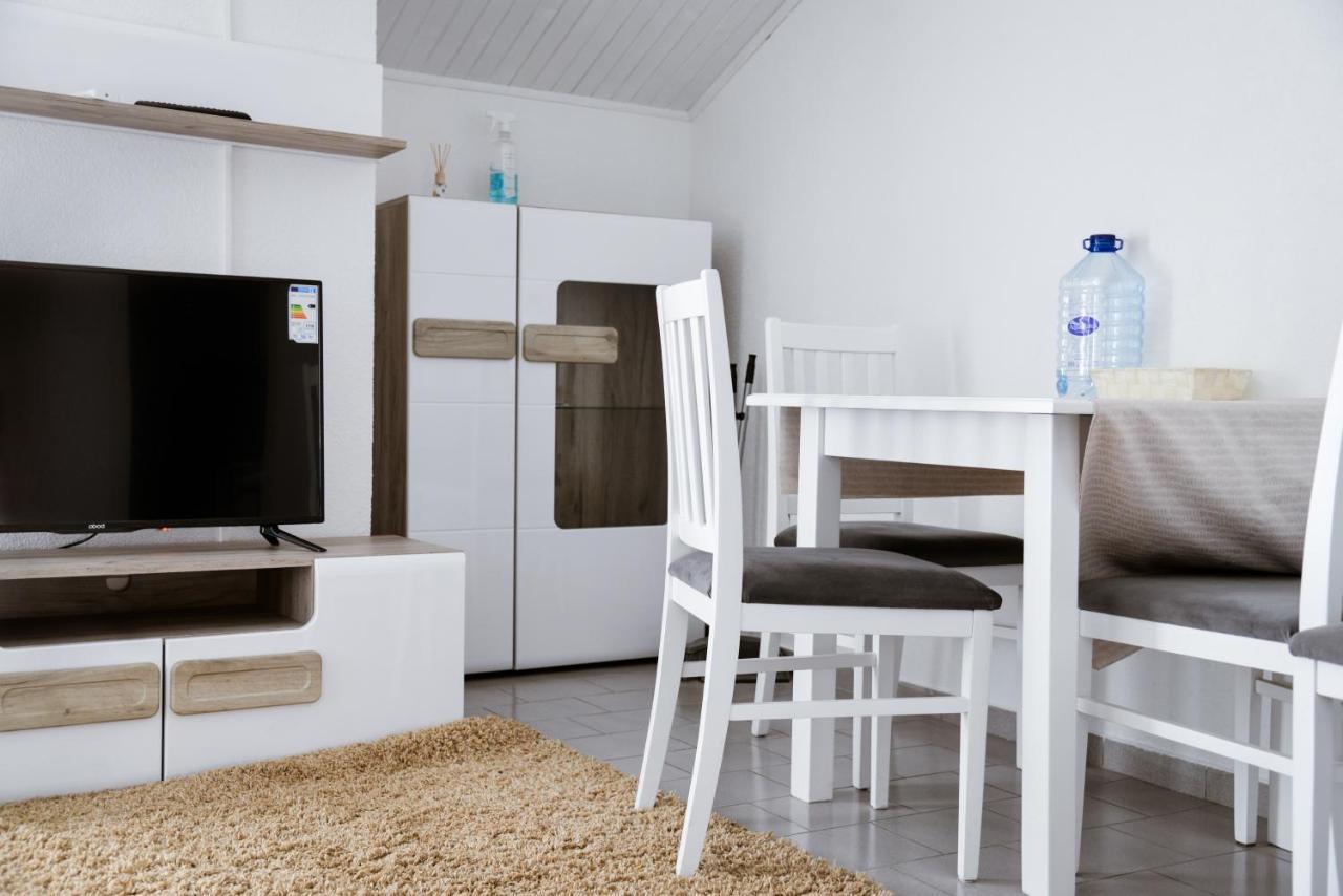 Iker Apartments Tivat Exterior photo