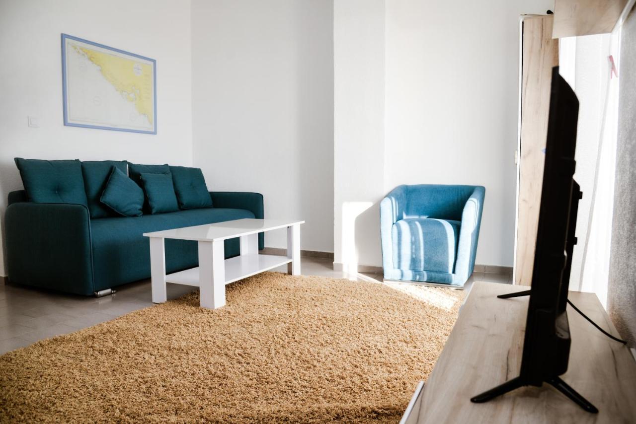 Iker Apartments Tivat Exterior photo